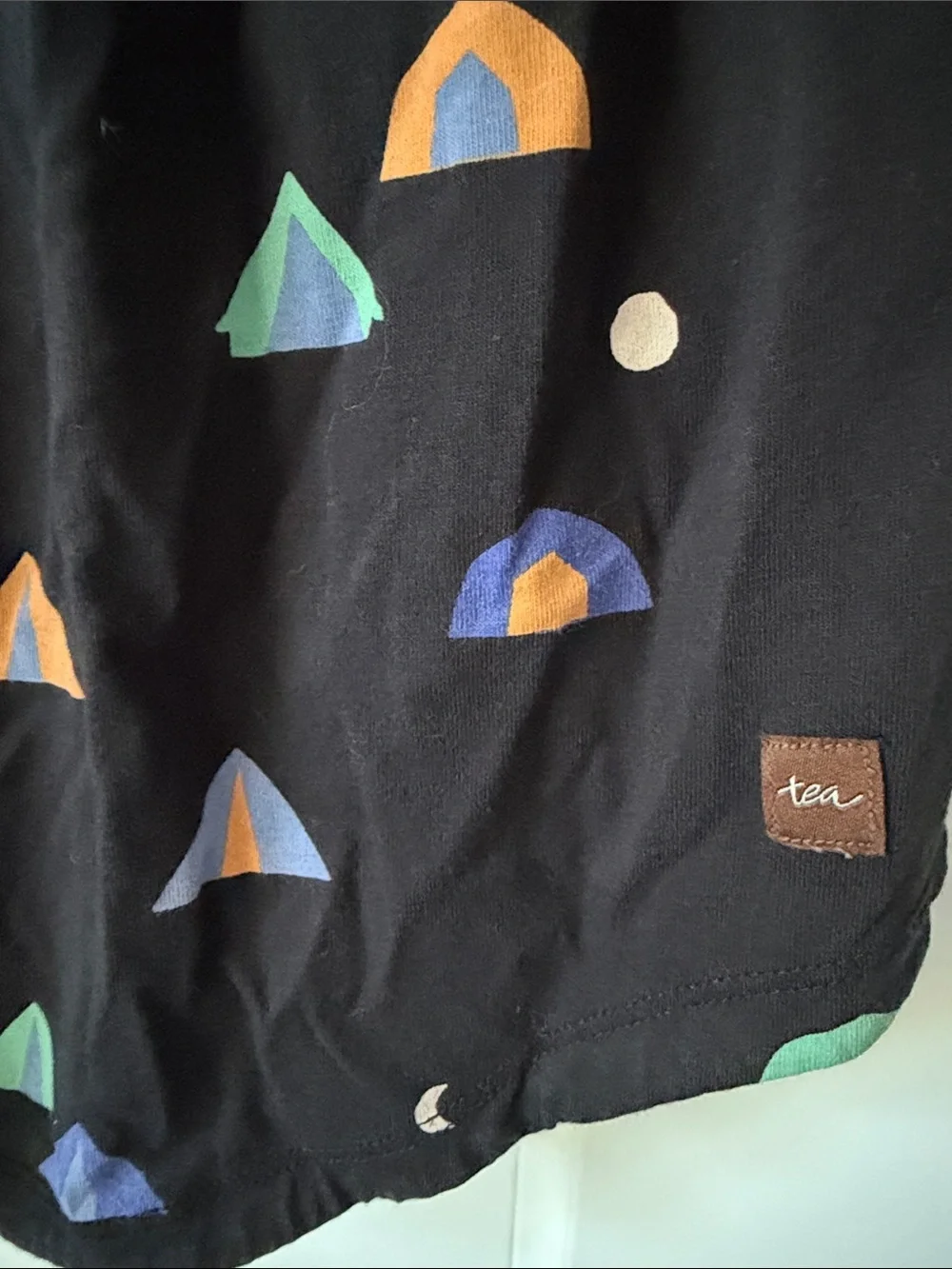 Tea Collection Black Camping Tent-Print Dress with Gray Raglan Sleeves. Size 7